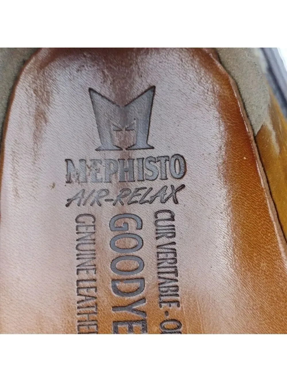 Mephisto Air-Relax Goodyear Welt Men's Black Leather Lace Up  Casual Work Shoe